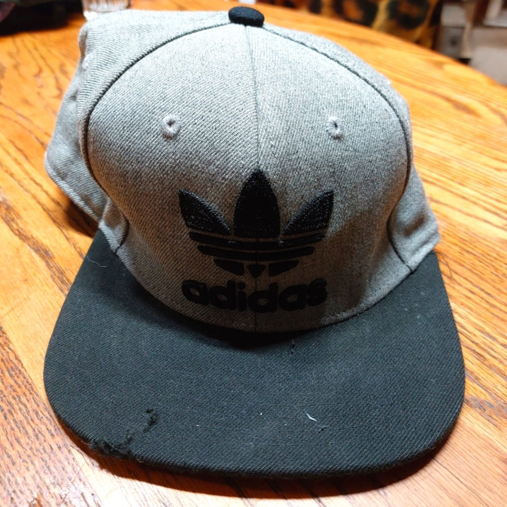 ❗2 for $15❗Adidas flatbill
